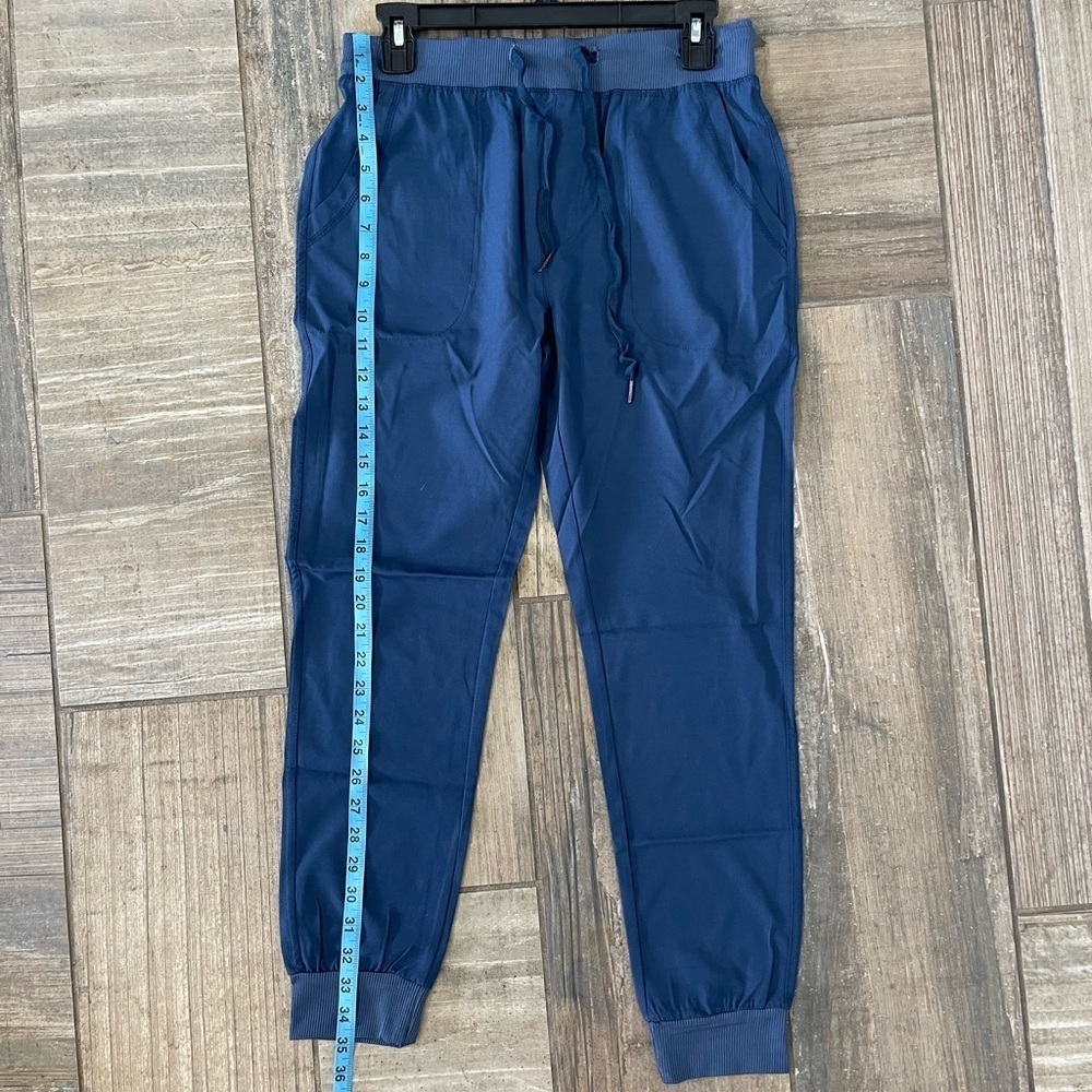 Halara High Waisted Drawstring Side Pocket Commute Joggers size small - Picture 7 of 9